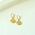 Pendientes de aro en acero inoxidable bañados en oro de 14K con colgantes de conchas - Concha / Dorado