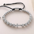 Bracciale con perle d'argento e ciondolo a croce di cristallo e cordino nero regolabile - Croce con Zirconia (NAL10-7) / 6+8mm / Argento