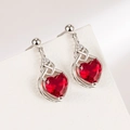 Elegant S925 sterling silver heart-shaped red zircon earrings with Celtic knot detail - Heart-shaped Earrings Tz-9
