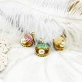 Détails de pendentifs coquillages plaqués or 18 carats avec émail coloré et perles - Coquille Verte