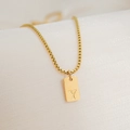Collier pendentif carré minimaliste plaqué or 18K avec la lettre Y et chaîne box - Lettre Y