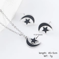 Vue détaillée de l'ensemble bijoux étoile et lune argenté avec mesures de taille - Argent Noir