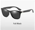 Gafas de sol cuadradas clásicas en negro mate con lentes de color gris oscuro - Todo Negro