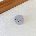 Mini pince à cheveux grise pour filles avec motif chien dessin animé et bord ondulé - Environ 2,5 cm / Gris Crème