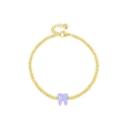 Dettaglio del braccialetto di perline dorate con ciondolo a dente in opale viola e chiusura - Bracciale Oro Dente Viola (Modello 3)
