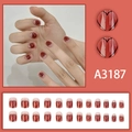 Kurze eckige Press-on-Nägel mit rosa Farbverlauf, schwarzem Herzmuster und 24-teiliges Set - Rosa Blush Herz (A3187 Klebertyp)