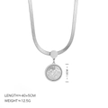 Collana a catena serpente in acciaio al titanio argento con ciondolo tondo strutturato - Color Acciaio
