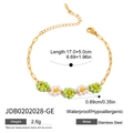 Gold stainless steel chain bracelet with green and white beaded flower charms detail - Green And White Flower Bracelet (JDB0202028-GE)