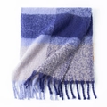 Blauwe geruite sjaal met kleurverloop en franjes van zacht imitatiekasjmier - Blauw en Paars