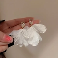 Close-up of white mesh petal flower earrings with crystal center and gold needle - Crystal Style (21#)
