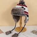 Détail du bonnet d'hiver avec motif léopard et feuille d'érable et doublure en fourrure - M (56-58cm) / Feuille d'érable Noire et Blanche