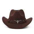 Détail d'un chapeau de cowboy en feutre marron avec tête de taureau argentée sur ruban - Marron (Bande en cuir marron)