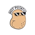 Insigne en émail représentant une pomme de terre avec lunettes et texte Hot Potato - Style de Pomme de Terre à Lunettes Cool (QHXZ2620)