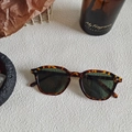 Classic tortoise shell sunglasses with dark green lenses and stylish silver rivets - Tortoiseshell 18