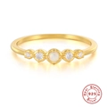 Minimalistischer S925 Sterlingsilber Ring mit rundem Opal und seitlichen Zirkonia - Größe 6 / Opal 3-Stein Stil (#7) / Gold
