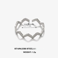 Anillo ajustable de acero inoxidable plateado con forma de onda y diámetro de 1,7 cm - Abierto Ajustable / Color Acero
