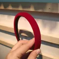 Chic red velvet padded headband with high-top design and soft texture for women - 1.5cm / Burgundy