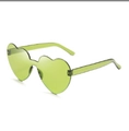 Lunettes de soleil en forme de cœur monobloc en résine vert clair transparent pour femme - Vert Herbe