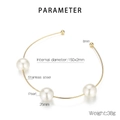 Detail view of gold stainless steel choker with 25mm pearls and size measurements - Three Large Pearl Choker (KN21437-Z)