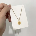 Collier élégant en acier titane doré avec un pendentif rond œil grec et soleil - DN099 Œil Radiant