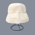 M (56-58cm) / Off White