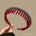 Diadema flocada rojo oscuro con diamantes de imitación grises y dientes antideslizantes - Estrás flocado rojo