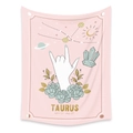 Arazzo bohémien Toro per decorazione camera con sfondo rosa e motivi floreali - 73x95cm (Tessuto Spazzolato) / Toro
