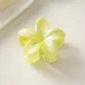 Frangipani claw clip featuring a pale yellow and light green marble gradient floral design - Tender Green [8cm Large]