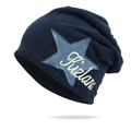 Dunkelblaue Beanie-Mütze mit hellblauem Stern-Patch und weißer Kizlan-Bestickung - Marineblau