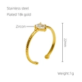 Anello aperto in acciaio inossidabile placcato oro 18k martellato con zircone - Bianco