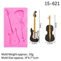 Rosa Silikonform für Gitarren- und Violinen-Fondantfiguren mit genauen Größenangaben - Nr. 3 Instrumentenmix / Rosa
