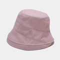 Détail d'un chapeau bob en coton lavande avec coutures soignées et texture en sergé de coton - M(56-58cm) / Rose