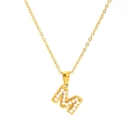 Elegante goldene Titanstahlkette mit Buchstabe M Perlenanhänger an einer Gliederkette - Buchstabe M (SP723G-M)