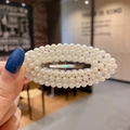Elegant oval hair clip with white pearls and gold metal base in vintage style - 22# Hollow Oval Pearl Clip