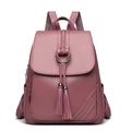 Zaino da donna in ecopelle rosa con coulisse intrecciata, nappe e dettaglio anello in metallo - Viola