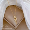Gedetailleerde weergave van tulp hanger met strassteentjes en afmetingsspecificaties - Gouden Tulpenhanger (C316 Roestvrijstalen Ketting Koperen Micro-ingelegd)