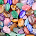 Polierter ovaler Tigerauge-Halbedelstein-Cabochon für DIY-Schmuckherstellung - Farbe Zufällig