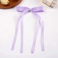 Barrette à cheveux élégante avec nœud en ruban violet et longs rubans sur plateau en bois - Violet