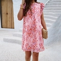 Elegante mouwloze roze zomerjurk met bloemenprint en lichtgewicht knielange stof - S / Roze