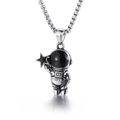 Collar con colgante de astronauta en plata vintage con detalle de estrella y cadena - Estilo B-Levantando Estrella (KP99146) / Color Acero