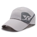 Berretto da baseball grigio chiaro traspirante in mesh con pannelli laterali in tessuto sport - Regolabile / Grigio chiaro