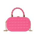 Sac boîte tissé style français rose vif avec texture matelassée et bandoulière chaîne - rose vif