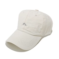Detailed view of the embroidered blue letter M on a beige breathable baseball cap - M (56-58cm) / Beige