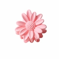 Matte pink daisy flower hair claw clip with a double-sided resin petal design - 4cm Matte Light Pink