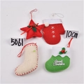 Dettagli di ornamenti natalizi in feltro con stella, guanto e calze per decorare l'albero - Ornamenti Misti Natalizi (Gruppo 13)