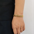 Mens heavy golden Cuban link bracelet in 18k gold plated stainless steel hip hop style - Width 12mm / 9 Inch (Length 22.86cm) / Gold