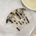 Minimalist tortoiseshell acetate 6-tooth hair comb with vintage leopard print patterns - Beige Tortoise Shell