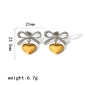 Detailed size chart showing 21mm width and 23.5mm height of heart-shaped bow earrings - 18K Gold