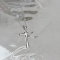 Minimalist S925 sterling silver cross necklace with irregular lava texture in silver finish - 925 Silver / White Gold