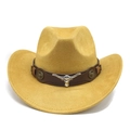 Détail d'un chapeau de cowboy en daim jaune avec ornement métallique tête de taureau - M (56-59cm) / Jaune